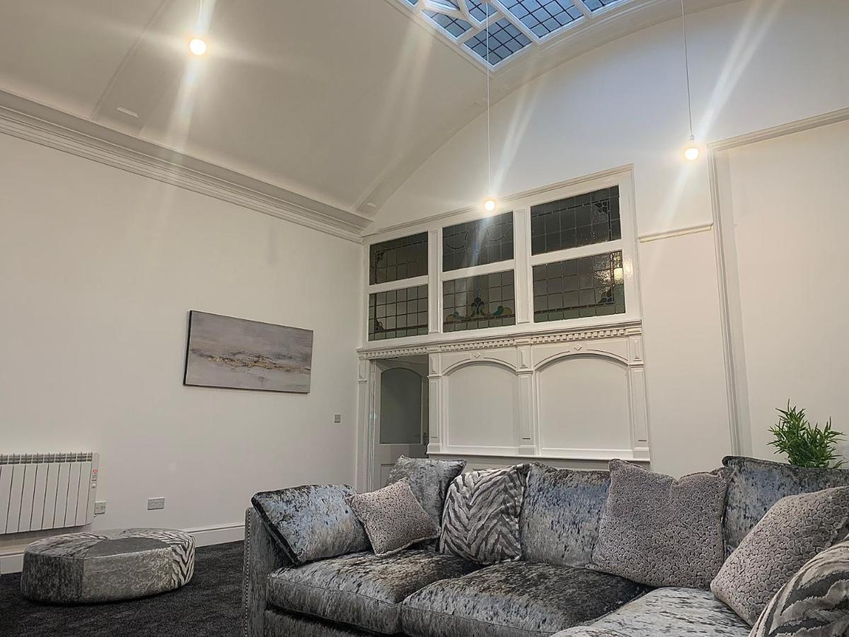 Apartment #20 Grimston St 2 Bedroom Near Hull New Theatre *