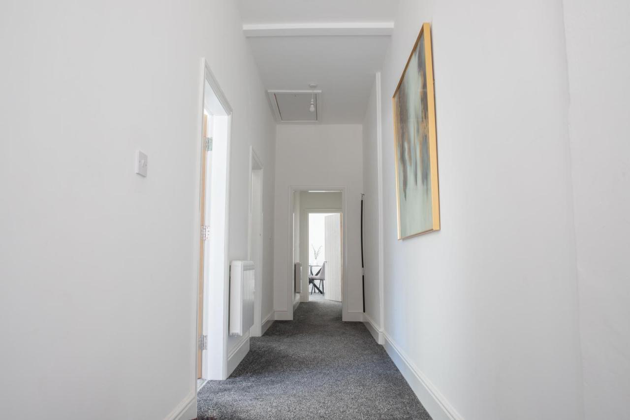 Apartment #20 Grimston St 2 Bedroom Near Hull New Theatre Kingston upon Hull