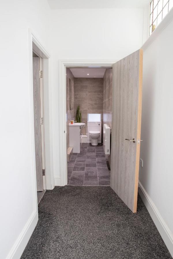#20 Grimston St 2 Bedroom Near Hull New Theatre