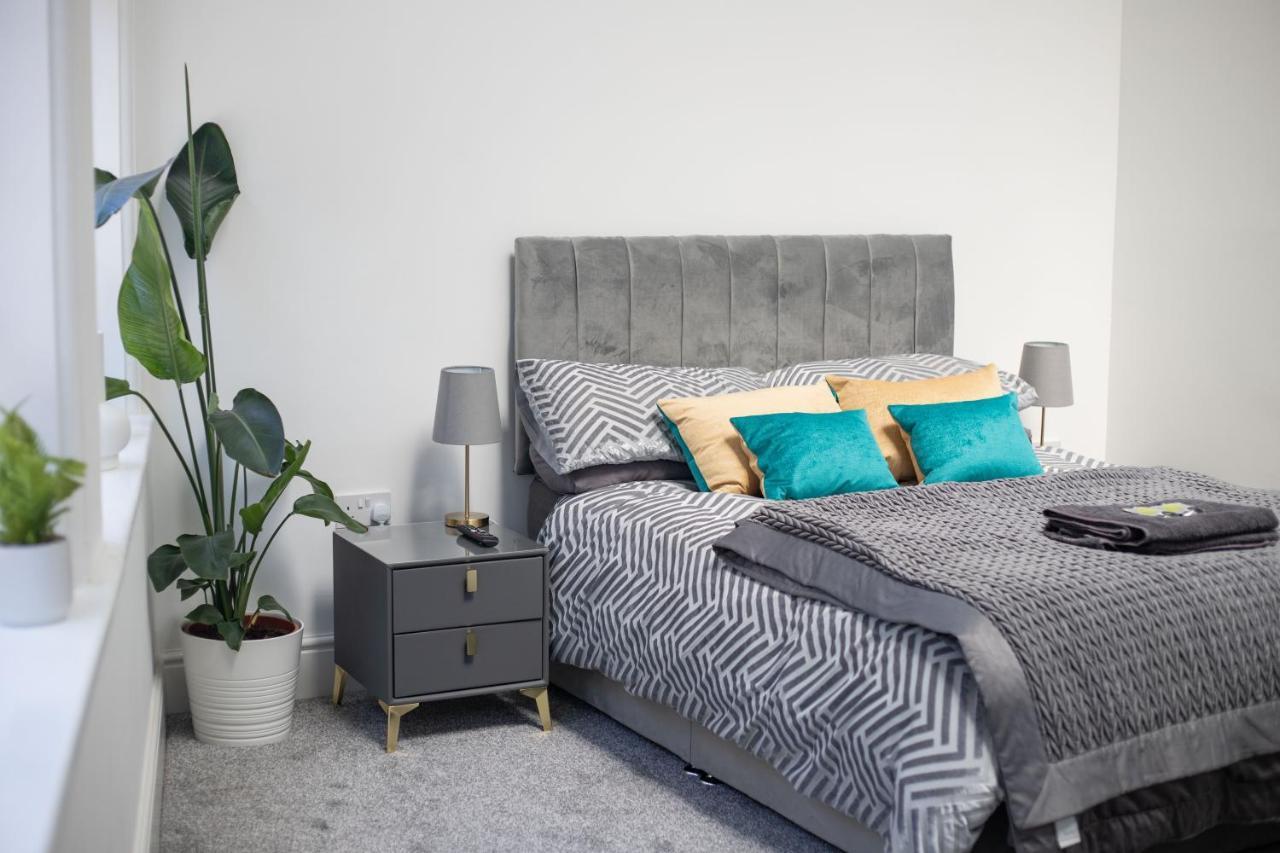 #20 Grimston St 2 Bedroom Near Hull New Theatre * Kingston upon Hull