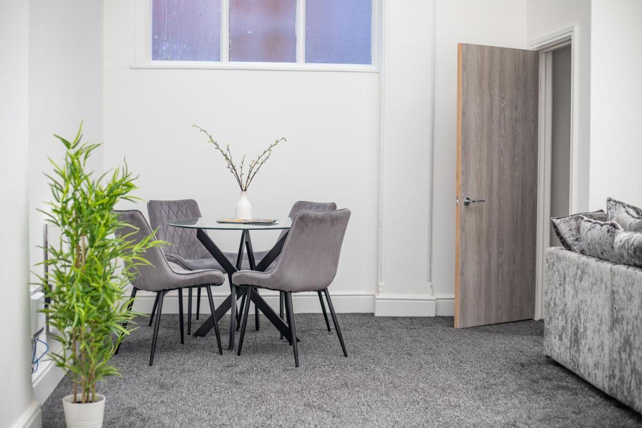 #20 Grimston St 2 Bedroom Near Hull New Theatre * Кингстон-апон-Халл